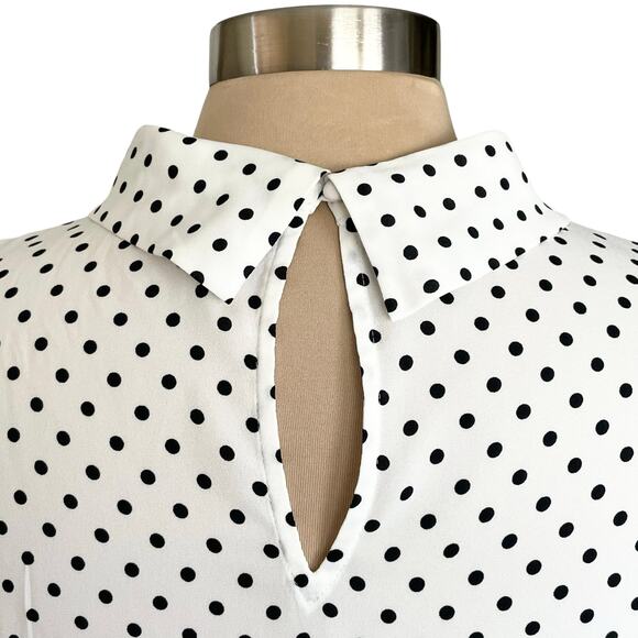 Vince Camuto White Black Polka Dot Flutter Sleeve Blouse SMALL Career Work Wear - Picture 7 of 10